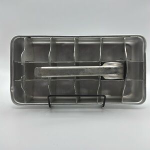 Vintage‎ Aluminum Ice Cube Tray